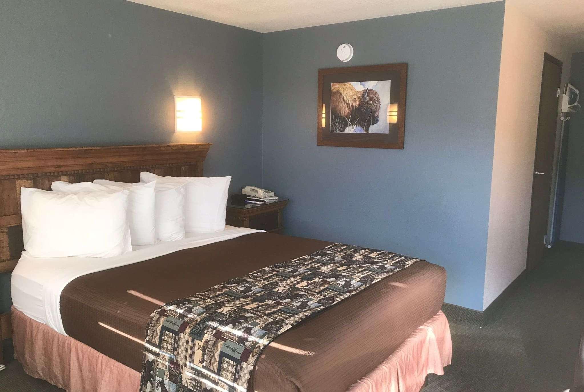 Travelodge By Wyndham Gardiner Yellowstone Park North Entr Exterior foto